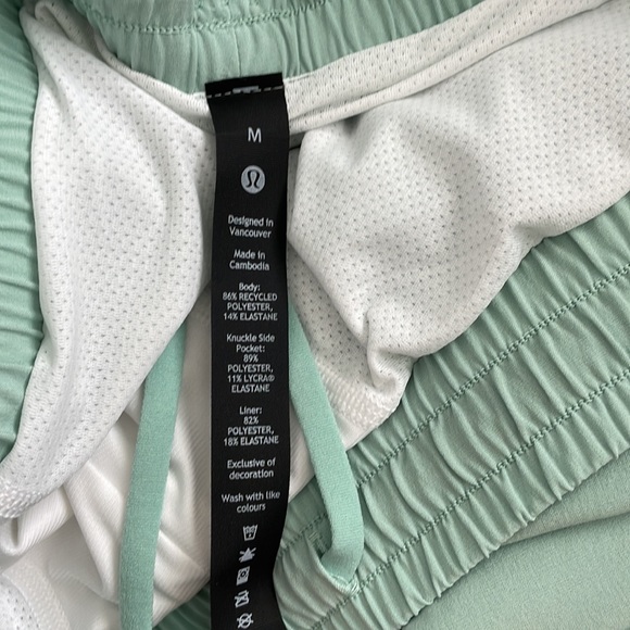NWT Lululemon Pace Breaker Lined Short 7" Artic Green Size Medium - Picture 5 of 7
